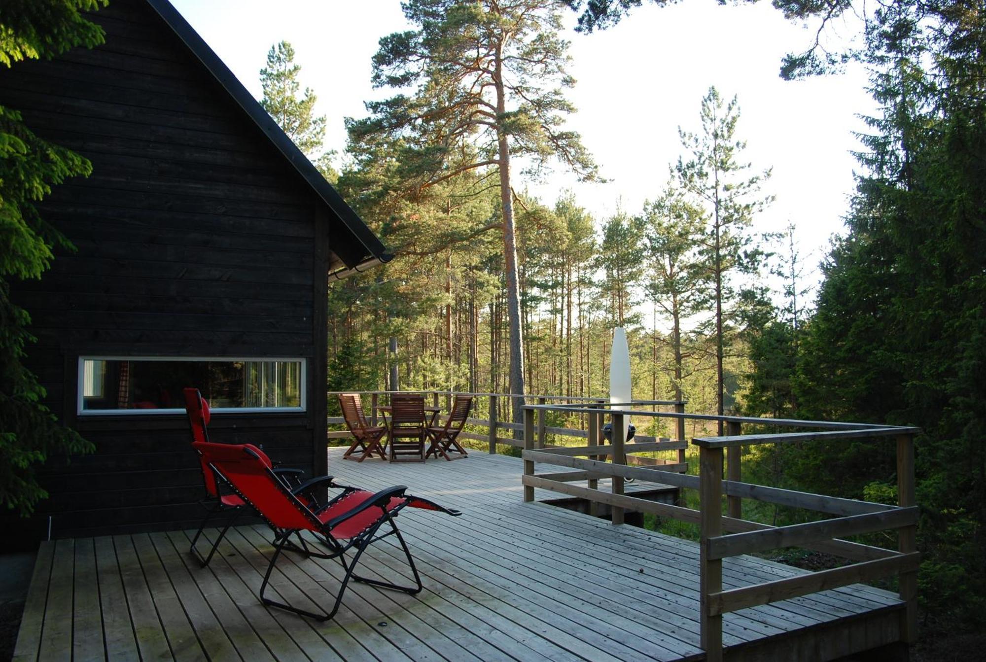 Maven Kustnaera Stugor Kappelshamn Buitenkant foto