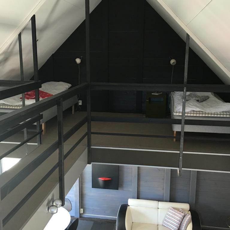 Maven Kustnaera Stugor Kappelshamn Buitenkant foto